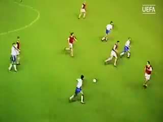 Orta sahadan atılan en güzel 5 gol!