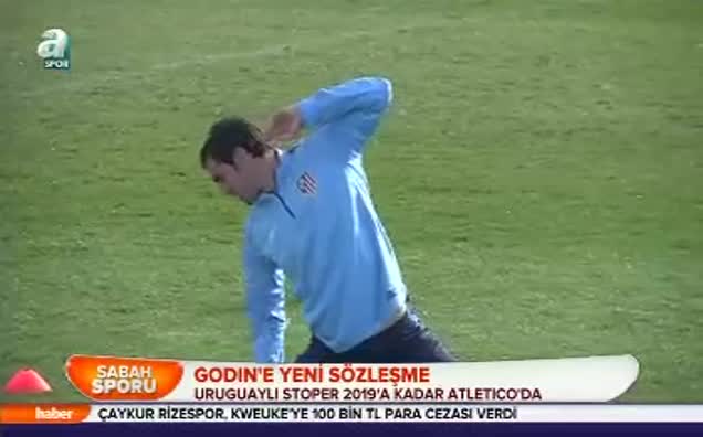 Godin Atletico Madrid'de kaldı