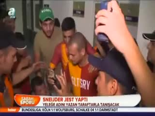 Sneijder jest yaptı