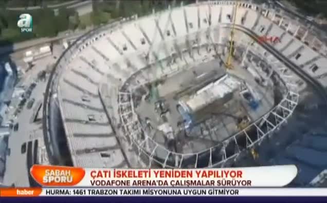 Çatı iskeleti yeniden yapılıyor