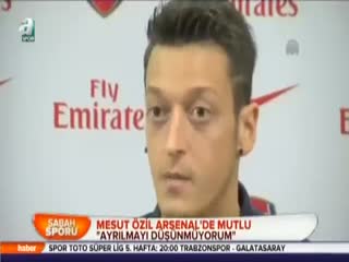 Mesut Özil Arsenal'de mutlu