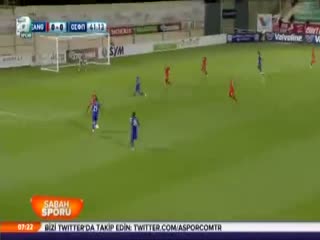 Olympiakos 4'te 4 yaptı
