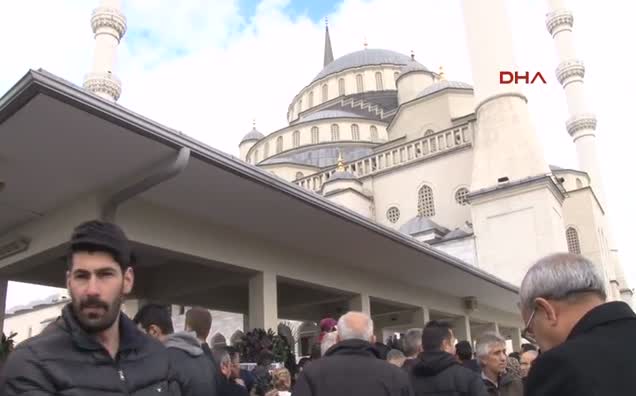 Sinan son yolculuğuna uğurlandı