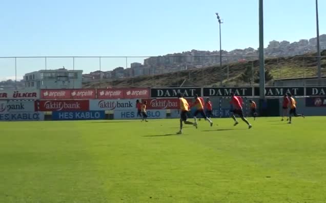 Trabzon antrenmanında gergin anlar