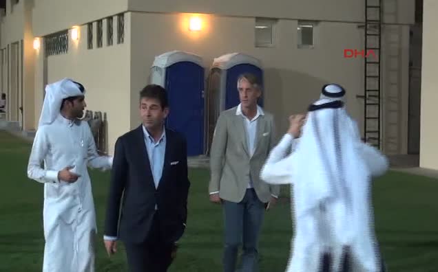Roberto Mancini'den sürpriz ziyaret