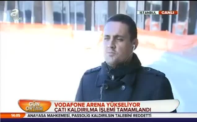 Vodafone Arena yükseliyor