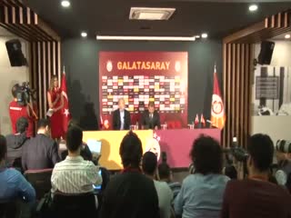 Özbek’ten Mustafa Denizli’ye tam destek