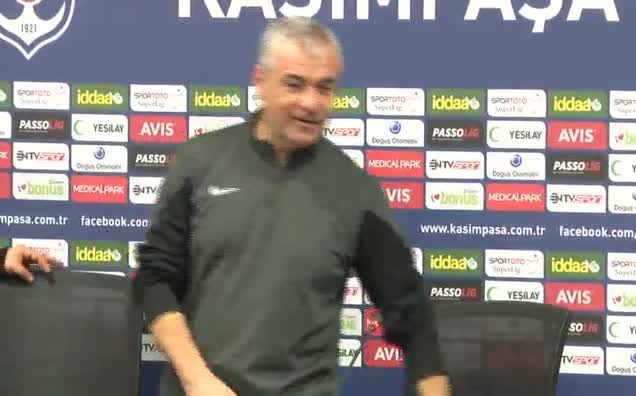 “Mustafa Denizli zor bir göreve soyundu”