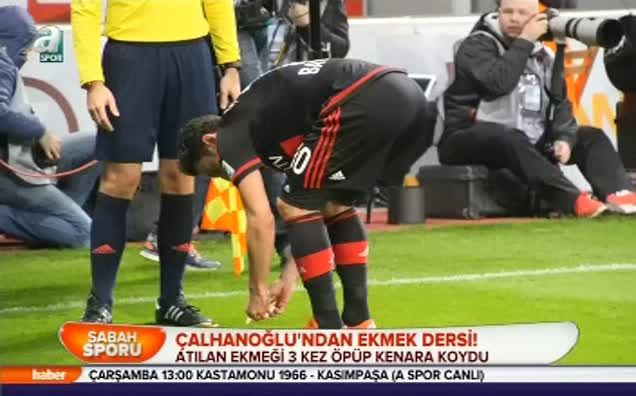 Çalhanoğlu'ndan ekmek dersi!