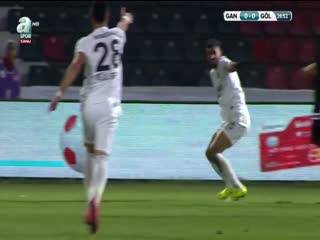 Hakem skandalı
