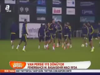 Van Persie 11'e dönüyor