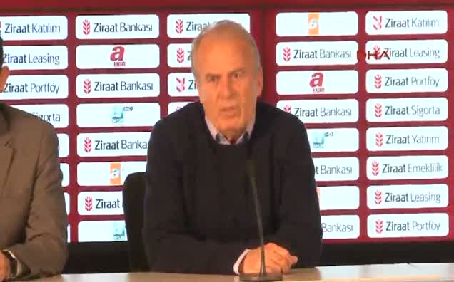 Mustafa Denizli'den transfer müjdesi
