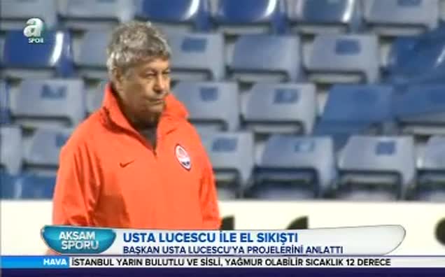 Usta, Lucescu ile el sıkıştı!