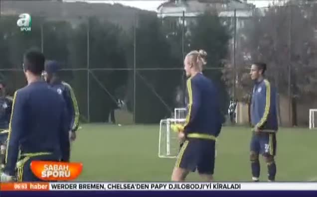 Fenerbahçe'de stoper arayışı