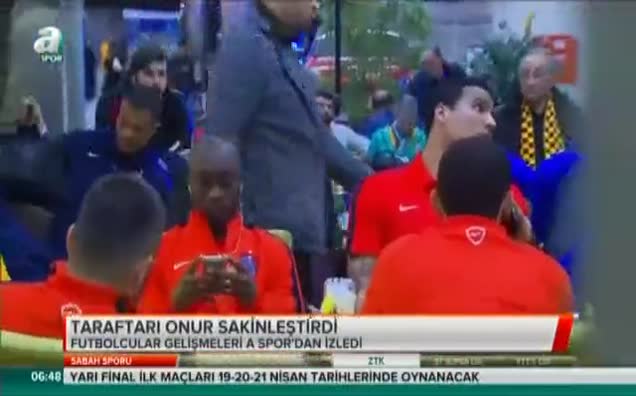 Taraftarı Onur Kıvrak sakinleştirdi
