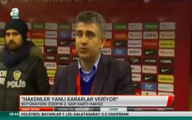 ''Hakemler yanlı kararlar veriyor''