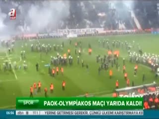 Yunanistan'da tribün terörü!