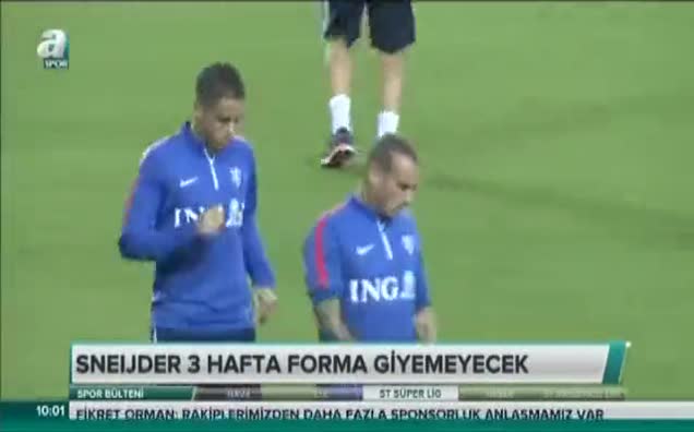 Sneijder'den üzücü haber