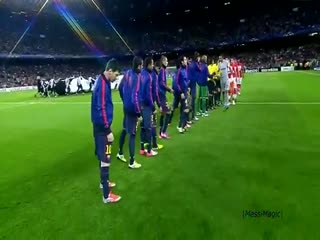 Messi büyüledi