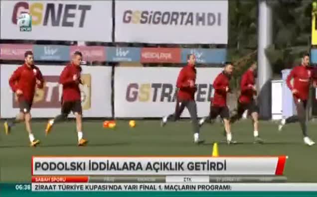 Podolski iddialara açıklık getirdi