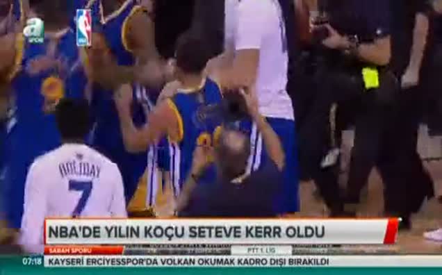 NBA'de yılın koçu Steve Kerr oldu