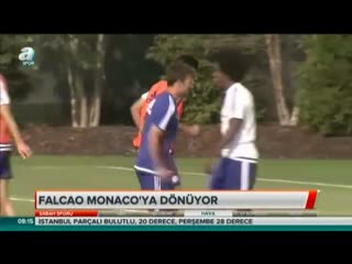 Falcao Monaco'ya Dönüyor