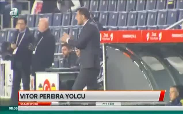 Vitor Pereira yolcu