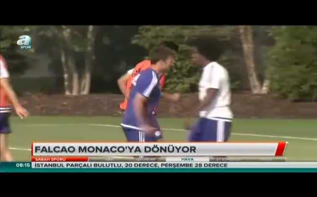 Falcao Monaco'ya Dönüyor