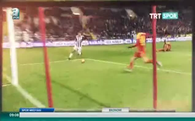 A Spor'dan Mario Gomez'e klip