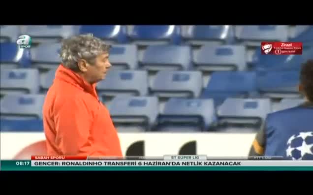 Lucescu resmen Zenit'te