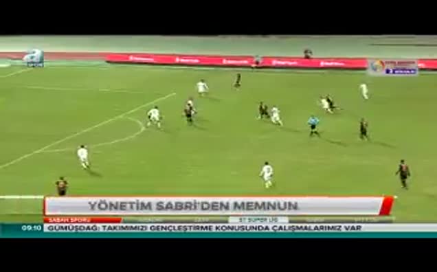 Sabri Sarıoğlu Galatasaray’da kalıyor