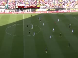 Copa America'da ilk gol Zapata'dan geldi!