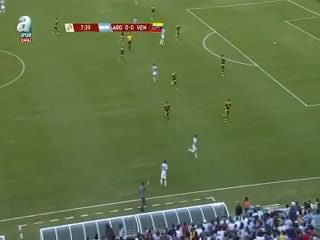 Gol perdesini Higuain açtı!