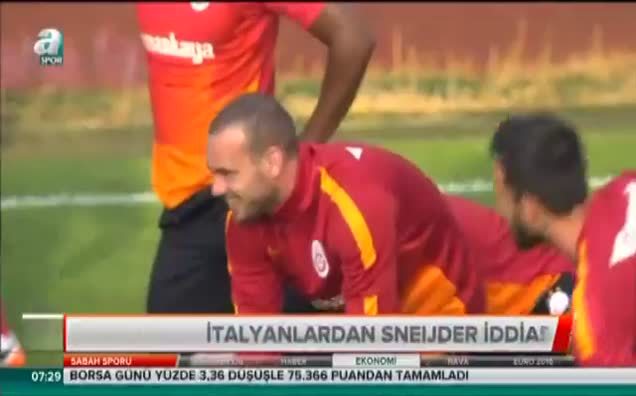 İtalyanlardan Sneijder iddiası