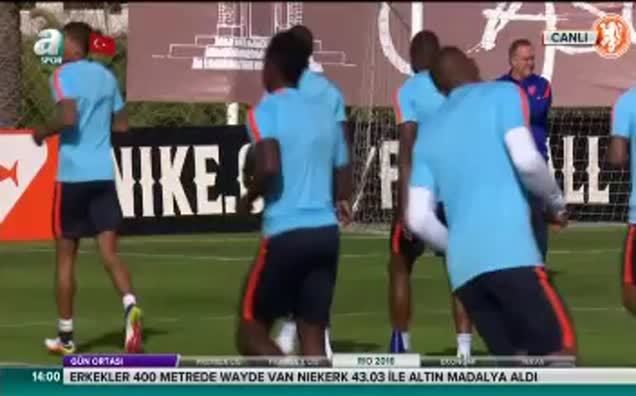 Fenerbahçe'de Advocaat dönemi başlıyor!