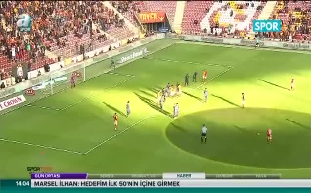 Sneijder 100. lig maçına çıkıyor!