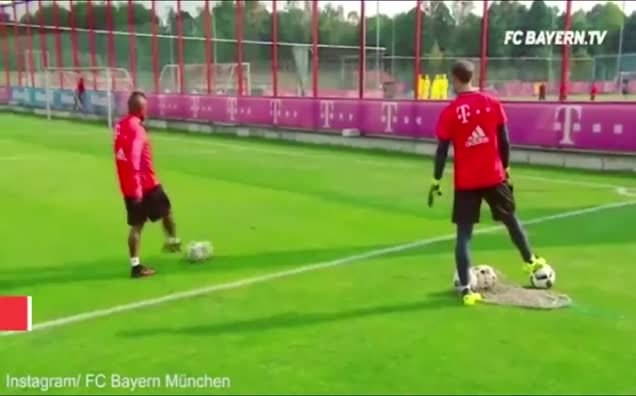 Arturo Vidal’den fizik kurallarına aykırı gol