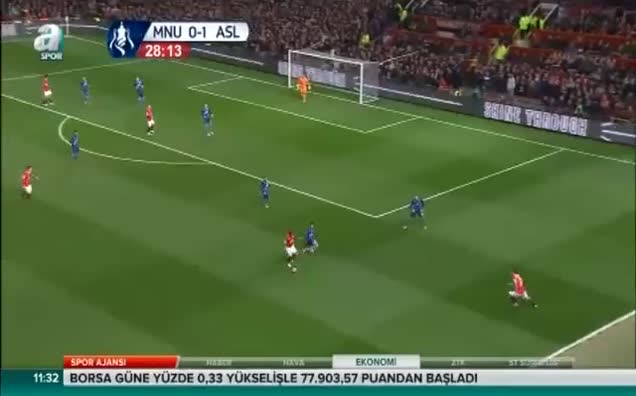 Wayne Rooney'e milli şok!