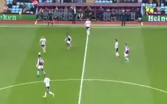 Jonathan Kodjia'dan Fulham ağlarına enfes gol