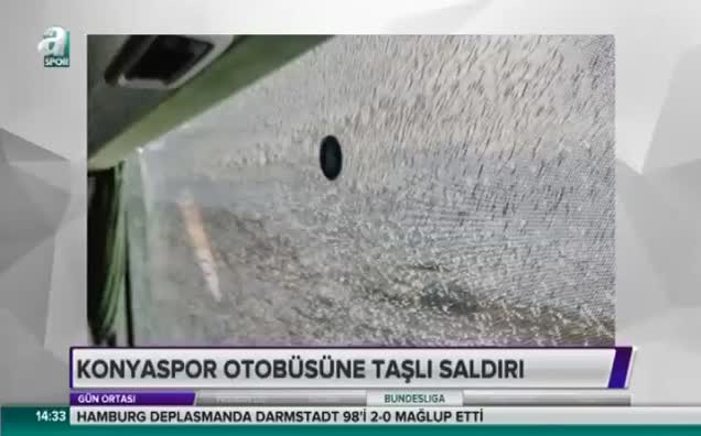 Atiker Konyaspor'a taşlı saldırı