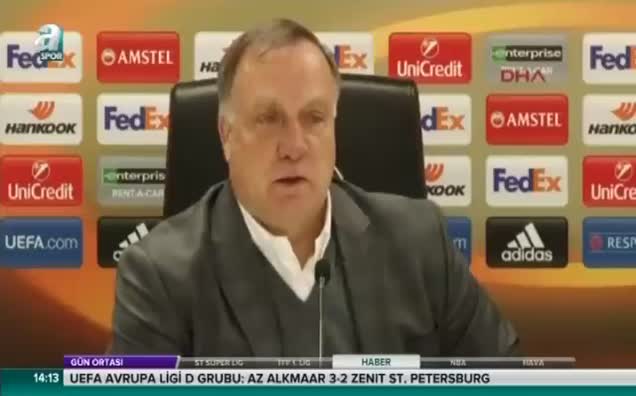 Advocaat'tan yeni sözleşme sinyali