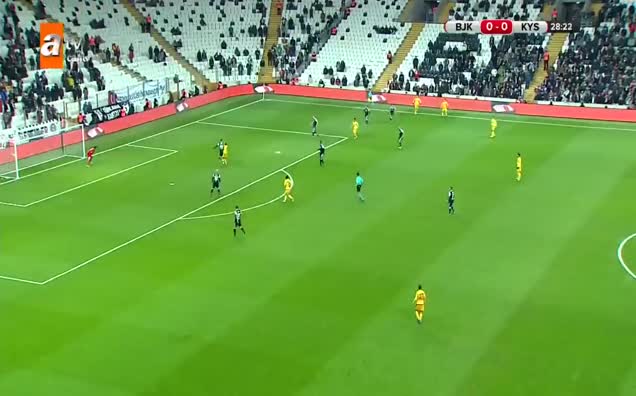 Quaresma gözlerin pasını sildi