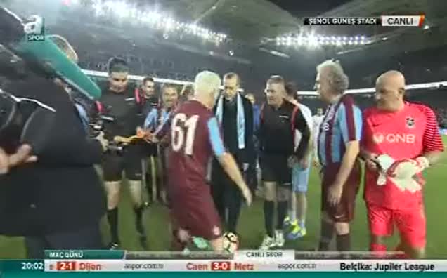 Akyazı'da başlama vuruşu Erdoğan'dan