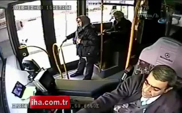 Burak Yılmaz, otobüs şoförüyle tartıştı