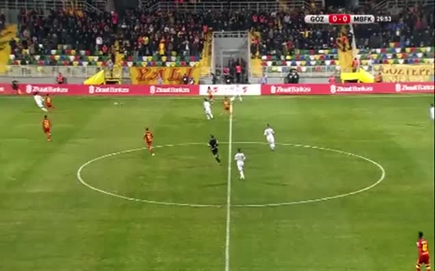 Göztepe: 0 - Medipol Başakşehir: 1