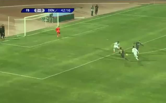 Karavayev ilk maçında golle tanıştı
