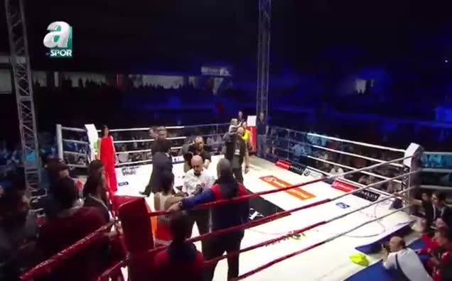 Sabriye Şengül'ün Wenessa Da Waelle'yı yendiği o maç