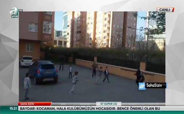 Jeremain Lens mahalle maçında