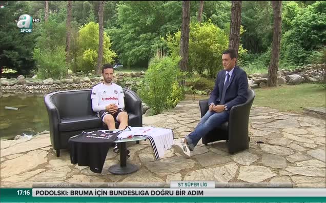 Gökhan Gönül: Aykut Kocaman Fenerbahçe'yi ayağa kaldırır