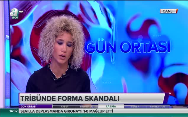 Forması çıkarılan çocuk taraftar A Spor'da